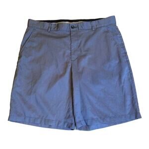 Greg Norman for Tasso Elba Men’s 36 gray pattern flat front Golf Shorts